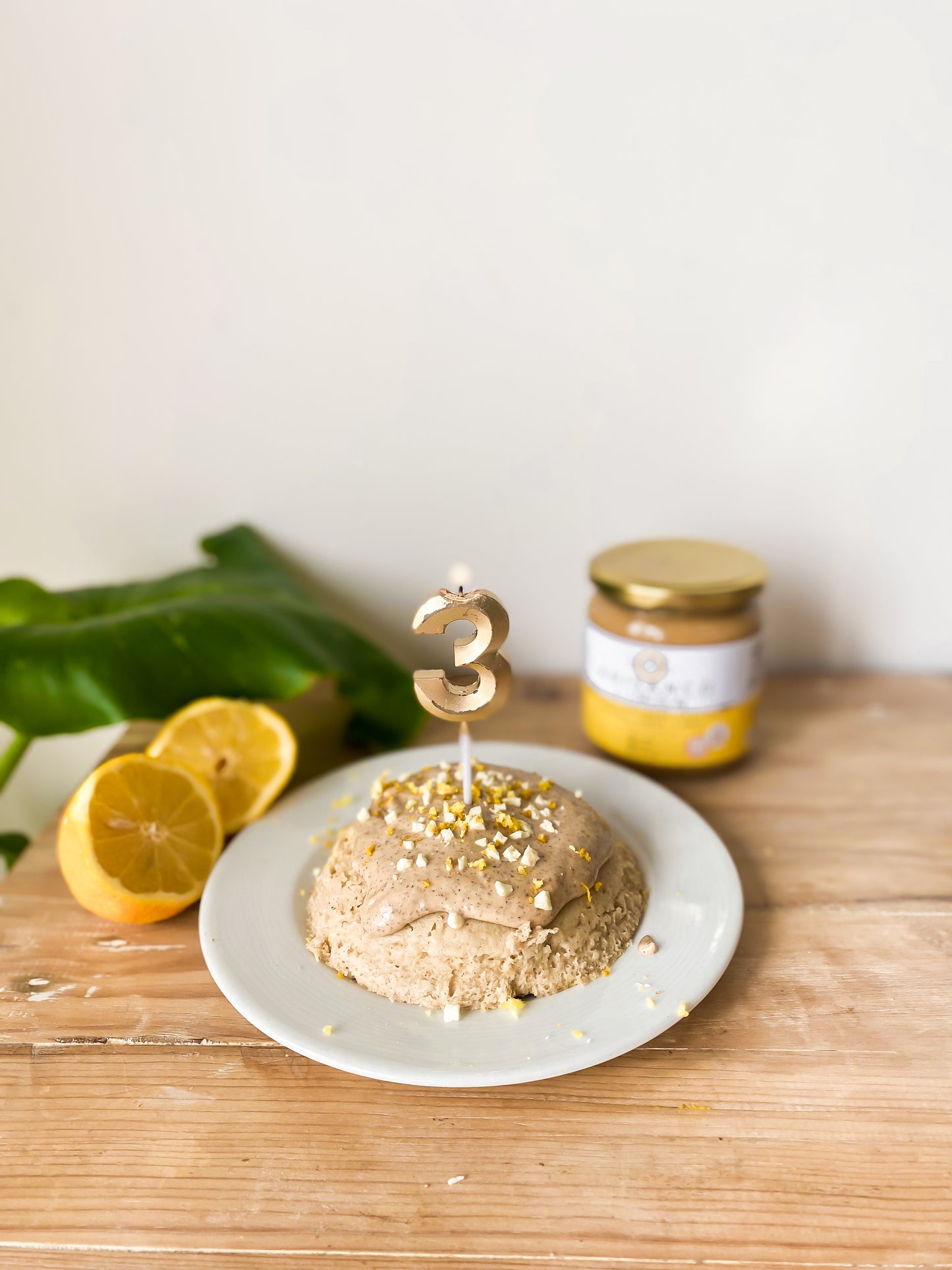 AVELLANCO LIMÓN - Crema de avellanas, chocolate blanco sin azúcar, limón y anís 100% natural y saludable - 350 gr