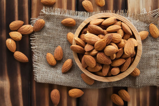 Diferencia entre crema de almendras y crema de cacahuete: ¿cuál elegir?
